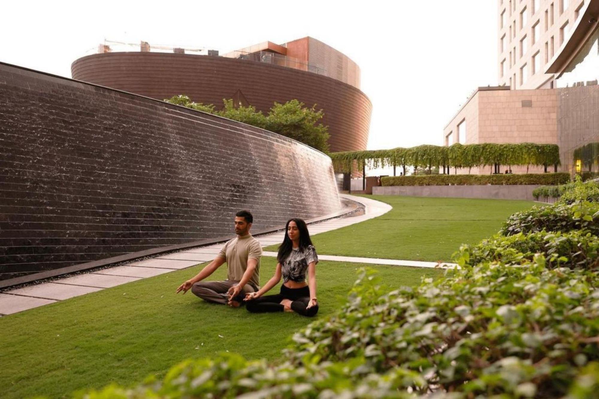 Hotel The Westin Gurgaon, New Delhi Exterior foto